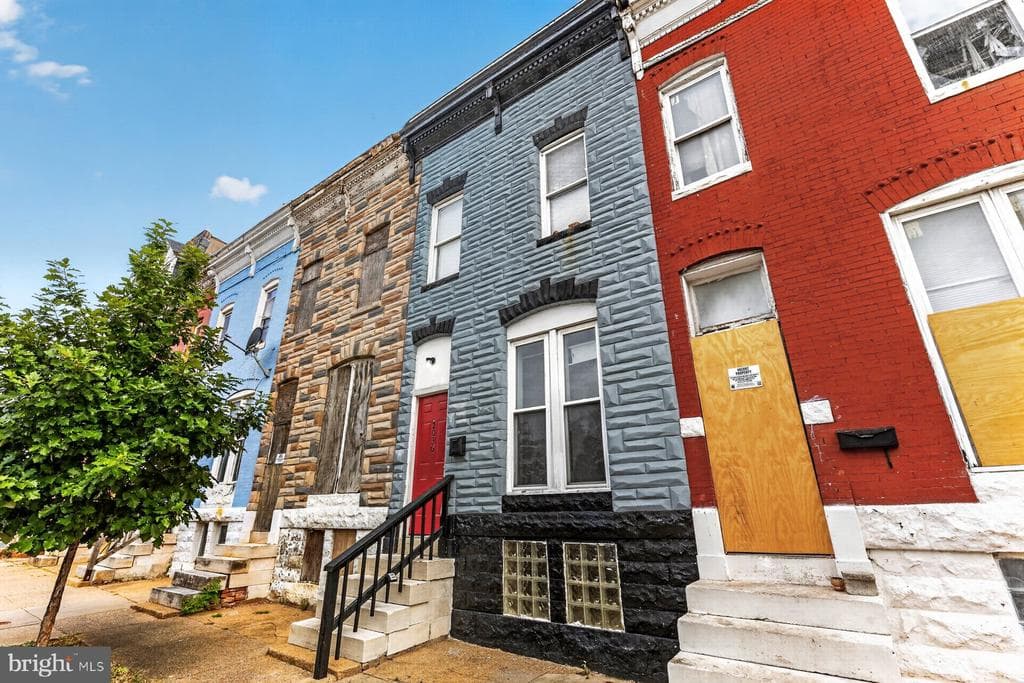 MD,BALTIMORE CITY - 125000