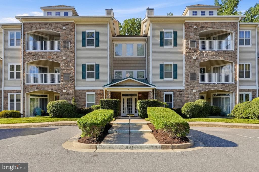 MD,BALTIMORE - 259999