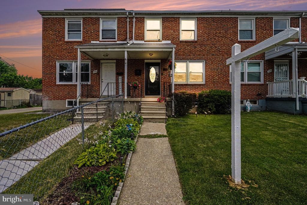 MD,BALTIMORE - 200000