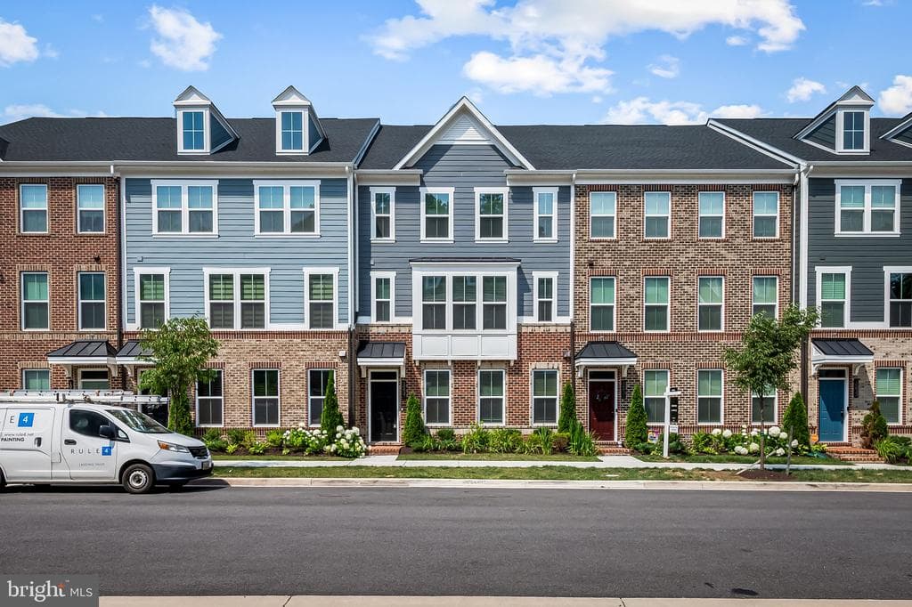 MD,BALTIMORE - 525000