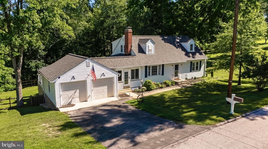 1102 Greenway Rd, Cockeysville, MD 21030-1708, United States - 674995