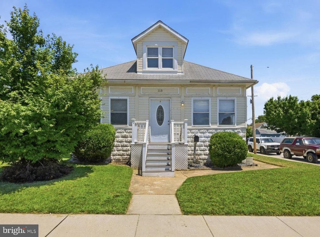 113 Margaret Ave, Essex, MD 21221-6851, United States - 325000