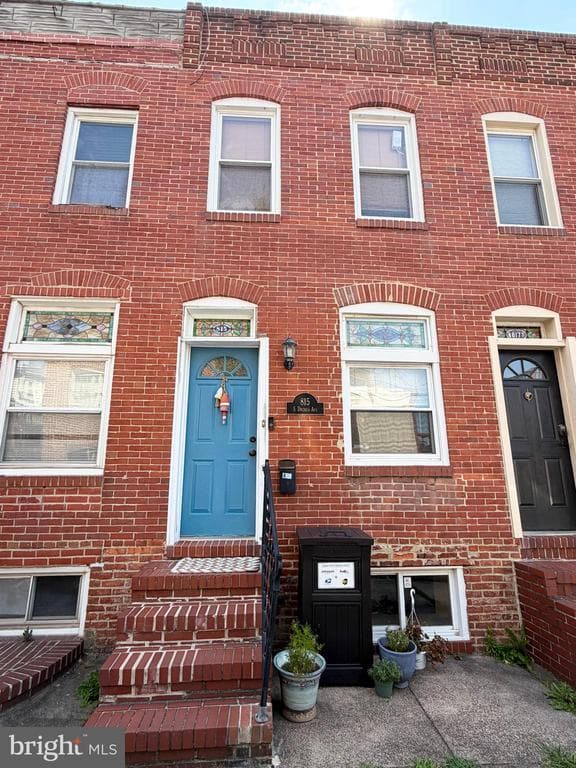 MD,BALTIMORE CITY - 250000