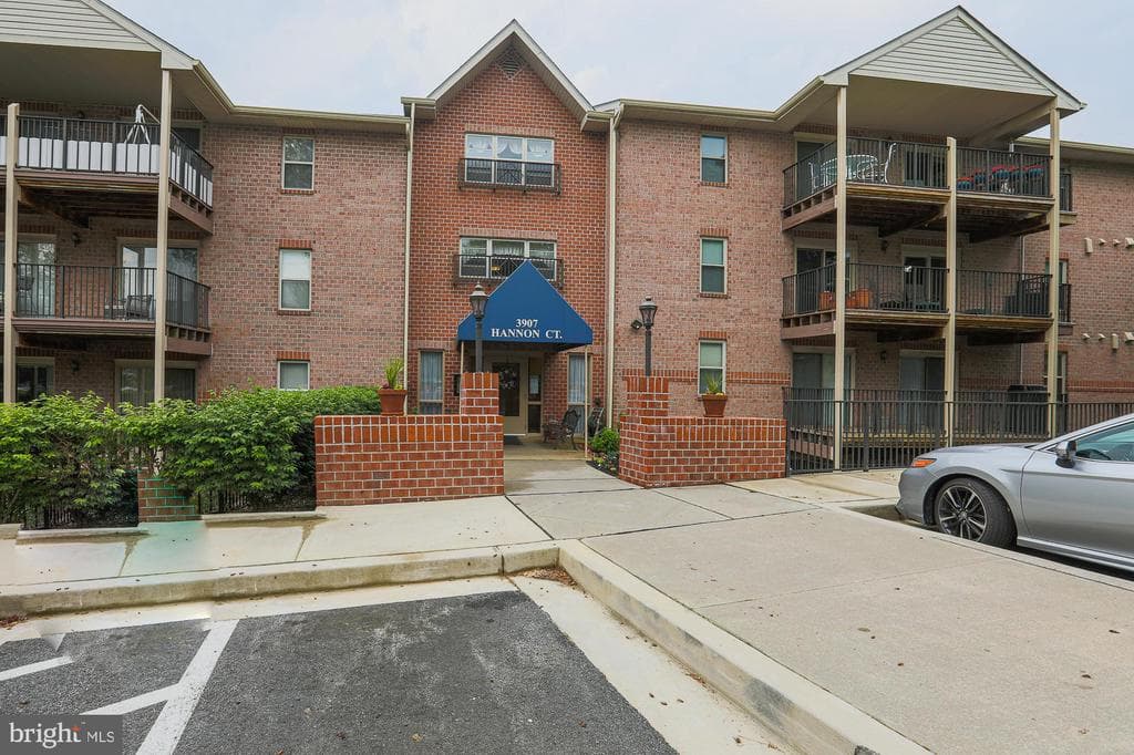 3907 HANNON CT #1F,BALTIMORE,MD,21236,BALTIMORE - 265000
