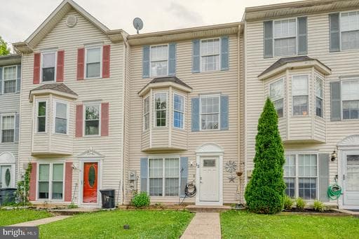 12 White Laurel Ct, Middle River, MD 21220-1745, United States