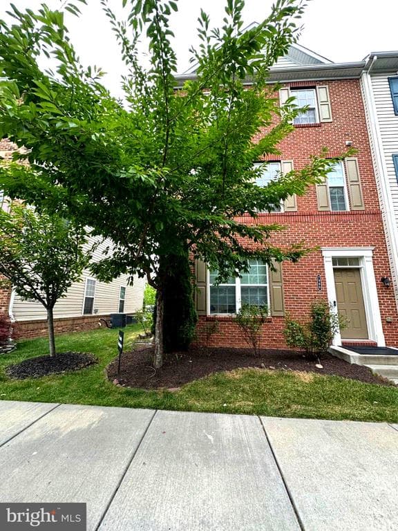 7968 Quidditch Ln, Elkridge, MD 21075-7540, United States - 560000