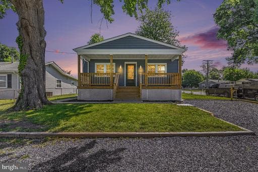 16 Fir Dr, Middle River, MD 21220-5438, United States