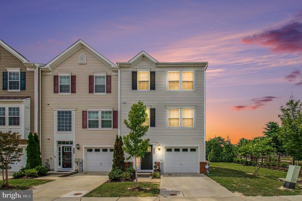 MD,BALTIMORE - 385000