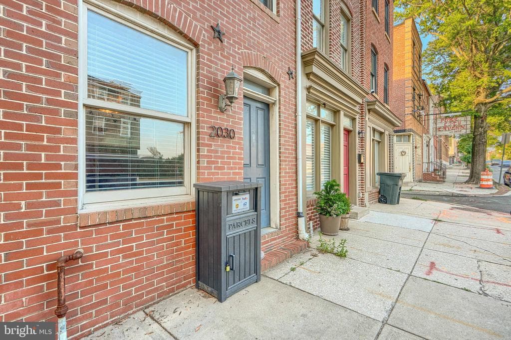 MD,BALTIMORE CITY - 275000