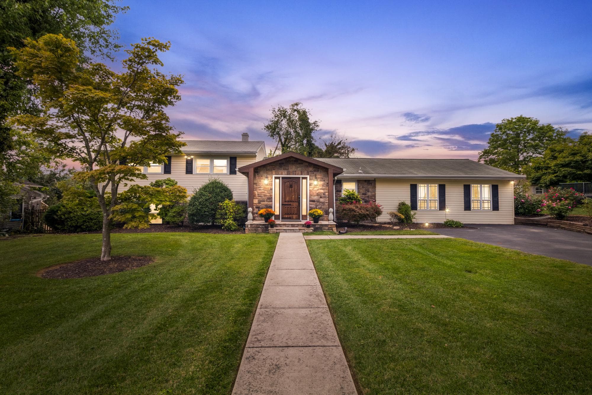 7206 N Charles St, Lutherville Timonium, MD 21093-5429, United States - 600000