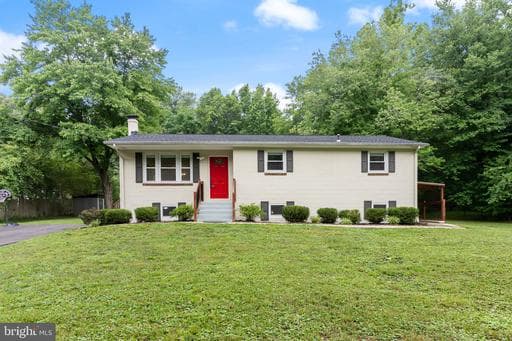 8430 WARREN DR, POMFRET, MD, 20675