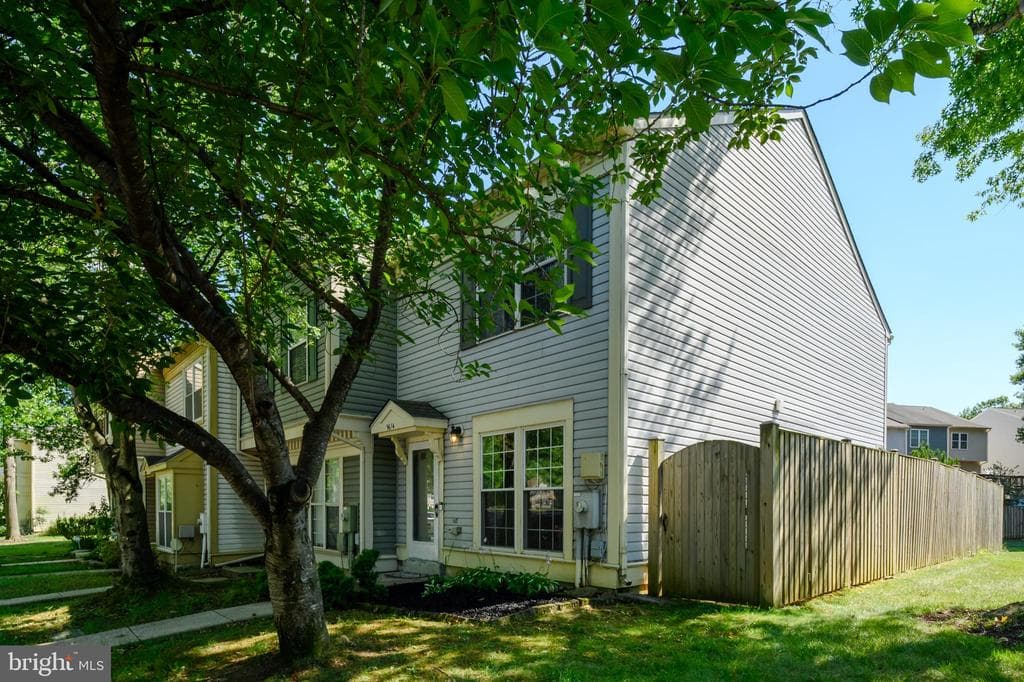 9614 Hingston Dwns, Columbia, MD 21046-1900, United States - 350000