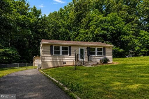 8595 FAIRGROUND RD, BEL ALTON, MD, 20611