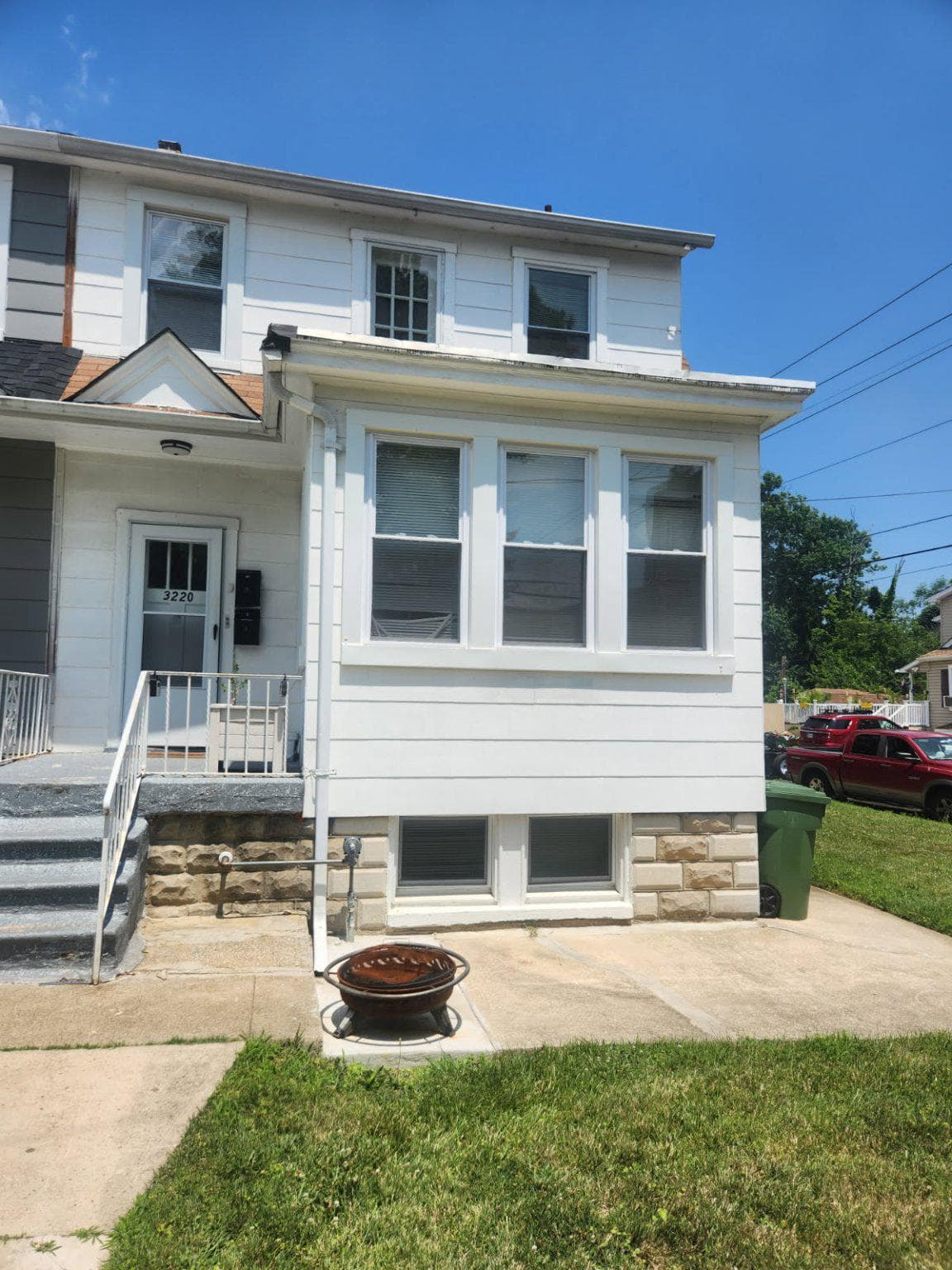 3220 Bayonne Ave, Baltimore, MD 21214-2325, United States - 280000