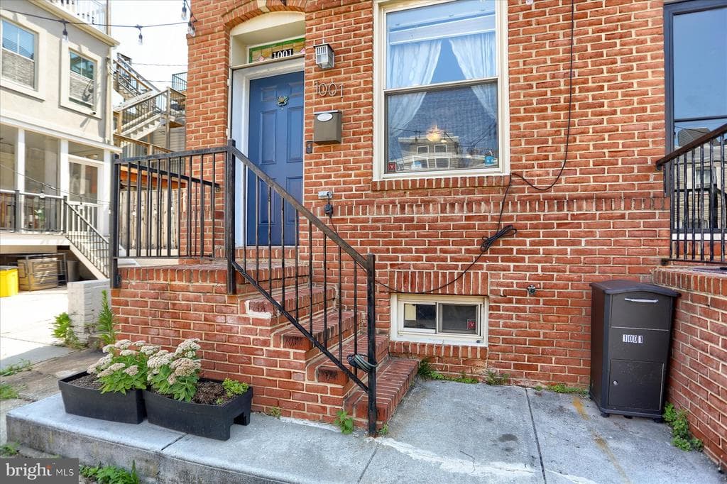 1001 S Baylis St, Baltimore, MD 21224-5215, United States - 460000