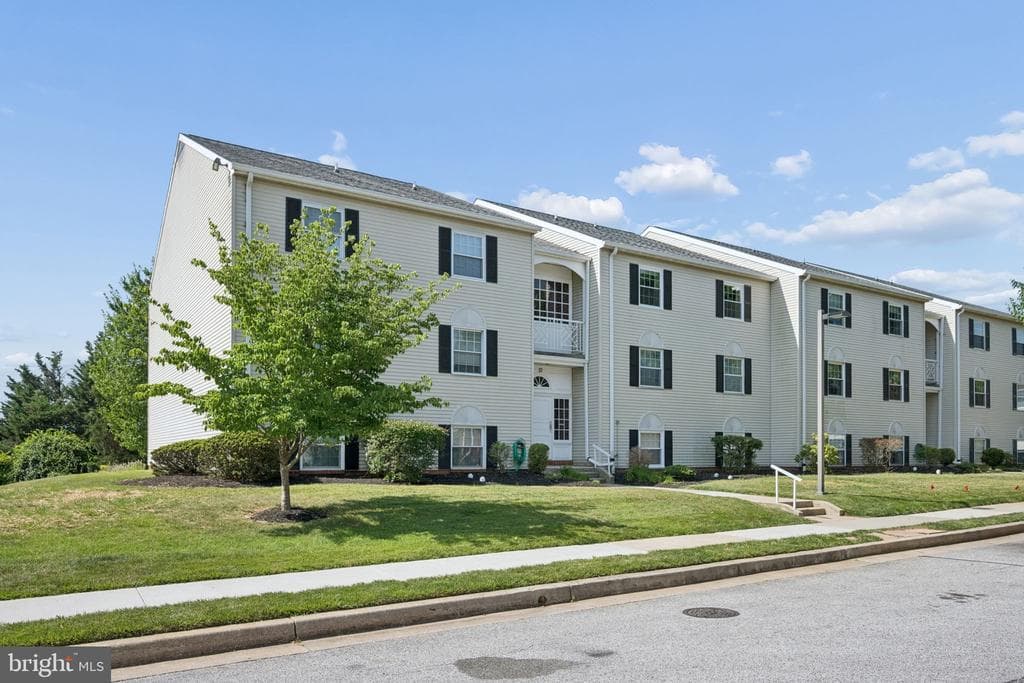 MD,BALTIMORE - 225000