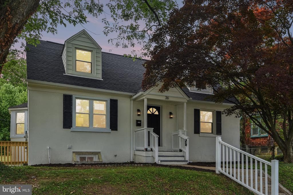 36 Wade Ave, Catonsville, MD 21228-4636, United States - 575000