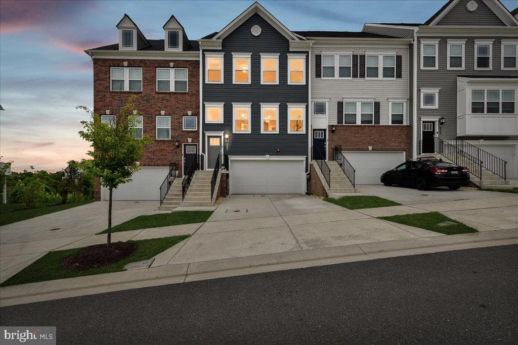 MD,BALTIMORE - 519900