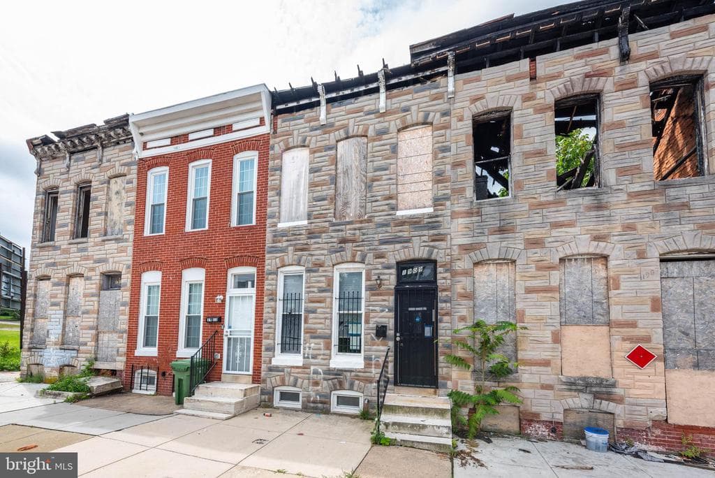 MD,BALTIMORE CITY - 29900