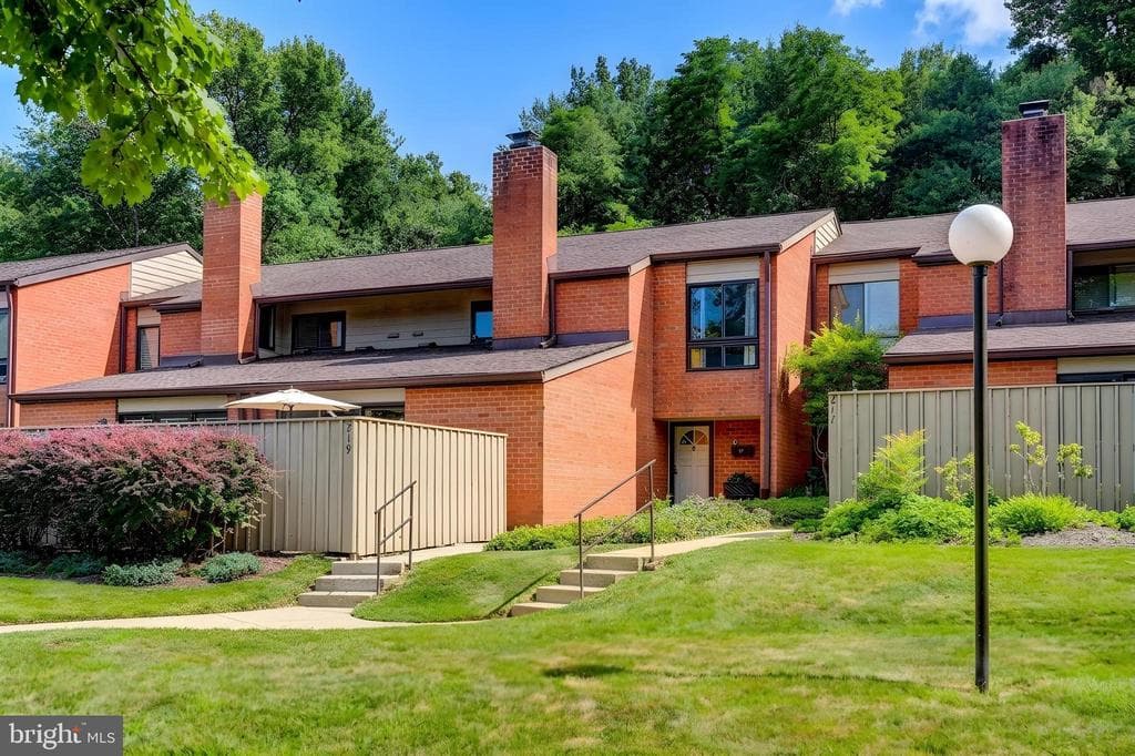 MD,BALTIMORE - 469900