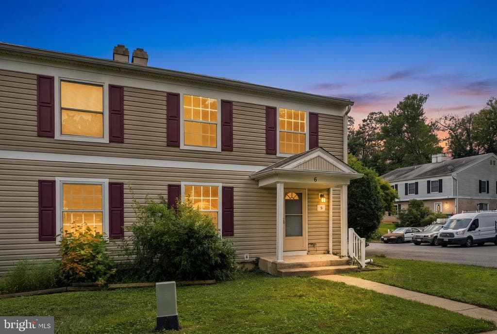 6 Mission Wood Way, Reisterstown, MD 21136-3650, United States - 212000
