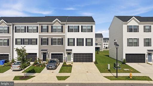 369 SOFT RUSH LN, LA PLATA, MD, 20646
