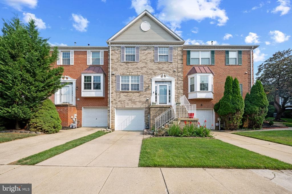 MD,BALTIMORE - 385000
