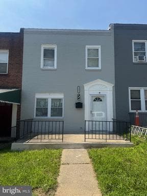 2841 Oakford Ave, Baltimore, MD 21215-6811, United States
