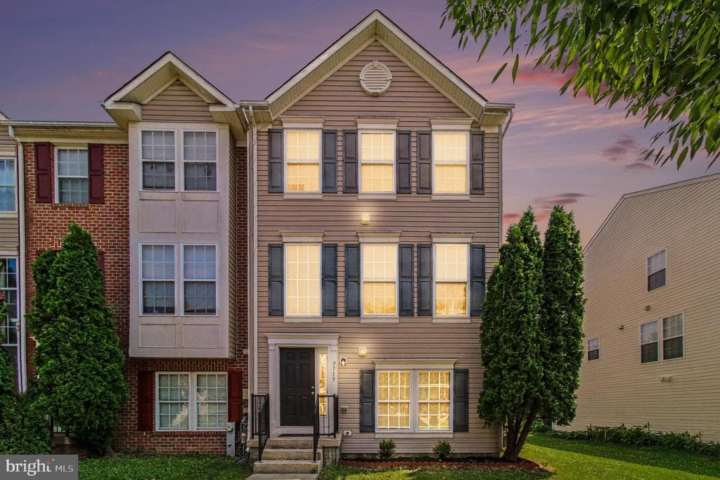 MD,BALTIMORE - 360000