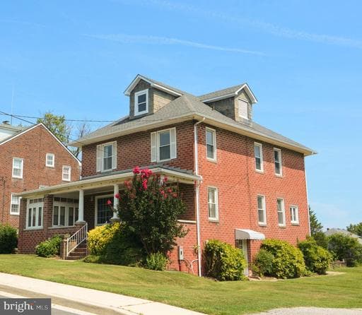 3004 Moreland Ave, Parkville, MD 21234-4114, United States