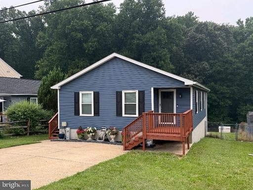 9404 FAIRVIEW AVE, LAUREL, MD, 20723