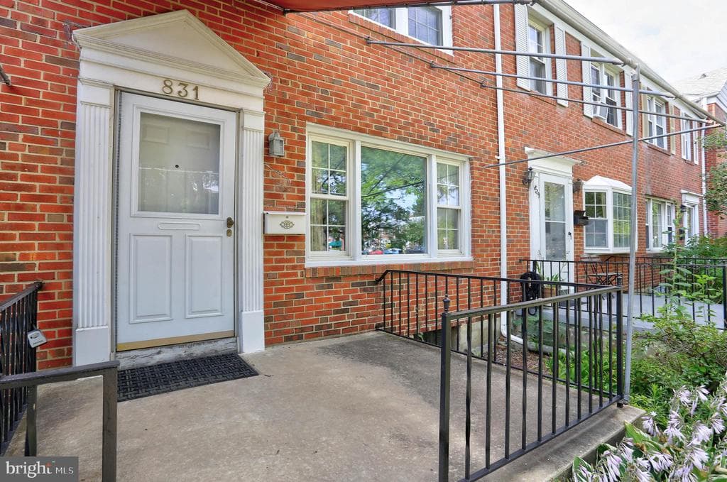 MD,BALTIMORE - 309500