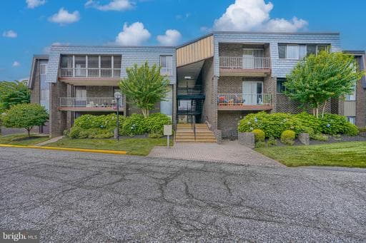 37 STONEHENGE CIR #10, PIKESVILLE, MD, 21208