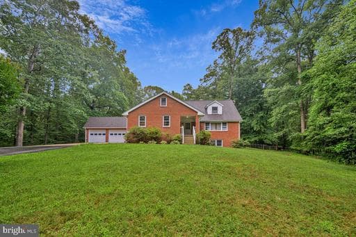 7185 Hawthorne Rd, La Plata, MD 20646-5726, United States