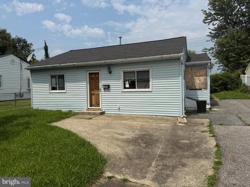 1225 FUSELAGE AVE, BALTIMORE, MD, 21220