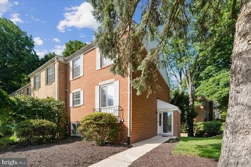 10508 East Wind Way, Columbia, MD 21044-5604, United States