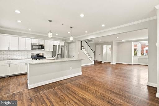 1518 LOCHWOOD RD, BALTIMORE, MD, 21218