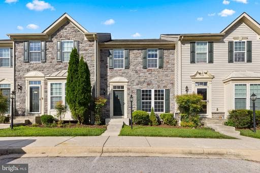 5318 Wyndholme Cir, Baltimore, MD 21229-3221, United States