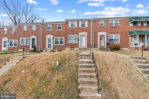 656 CHARRAWAY RD, BALTIMORE, MD, 21229