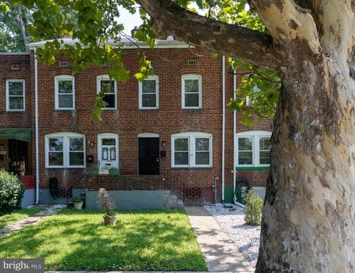 2837 ROUND RD, BALTIMORE, MD, 21225