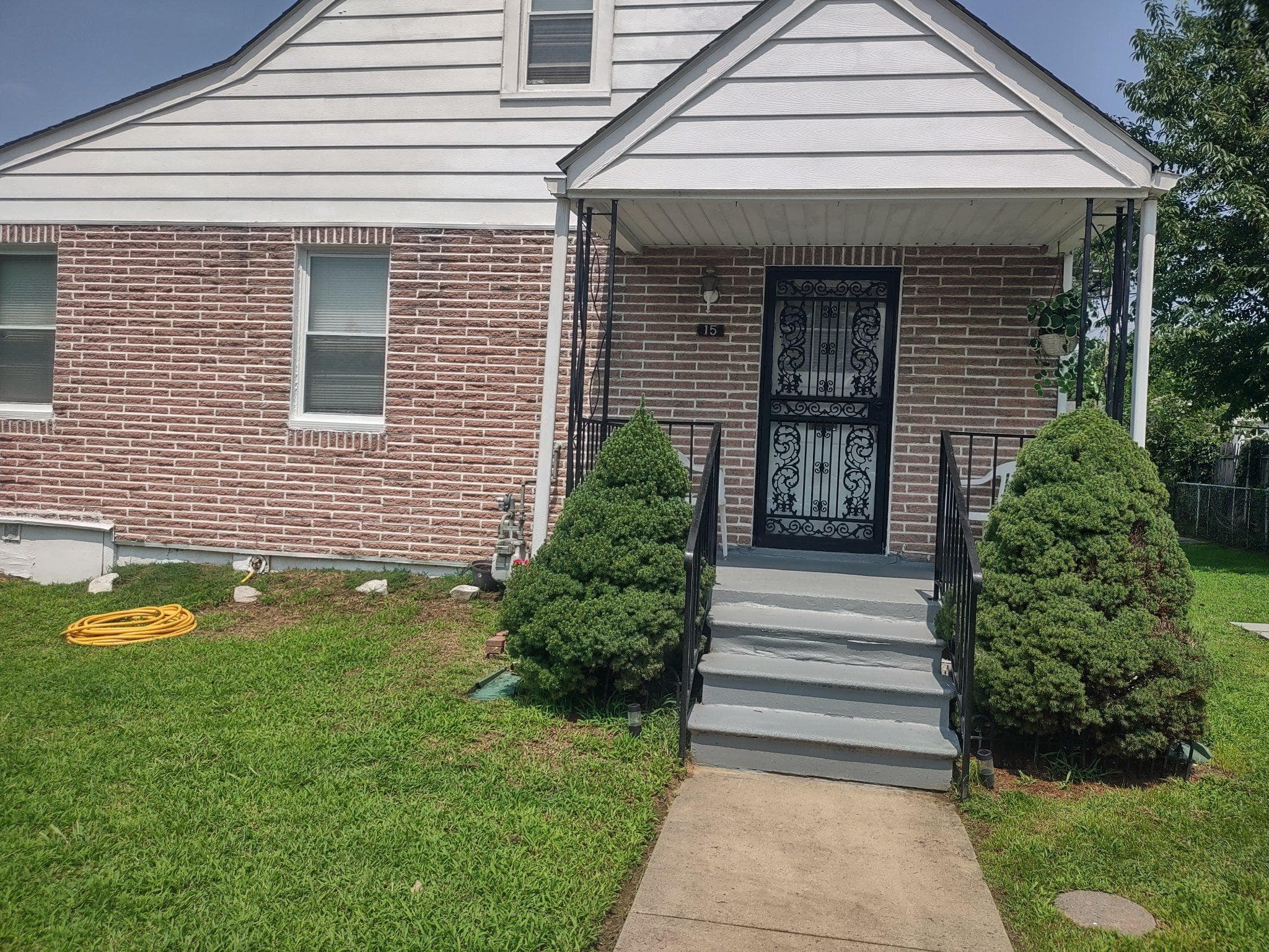 15 Riverside Rd, Essex, MD 21221-7038, United States
