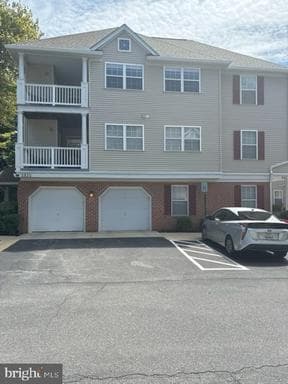 5827 WYNDHAM CIR #102, COLUMBIA, MD, 21044
