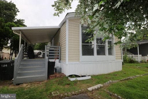 126 Day Coach CIR MIDDLE RIVER MD 21220
