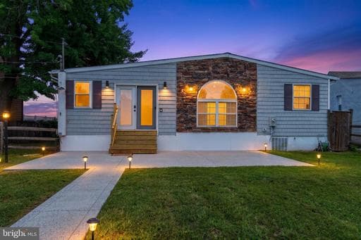 3704 EDGEWATER PL, DUNDALK, MD, 21222