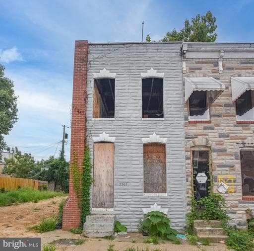 2207 CHRISTIAN ST, BALTIMORE, MD, 21223