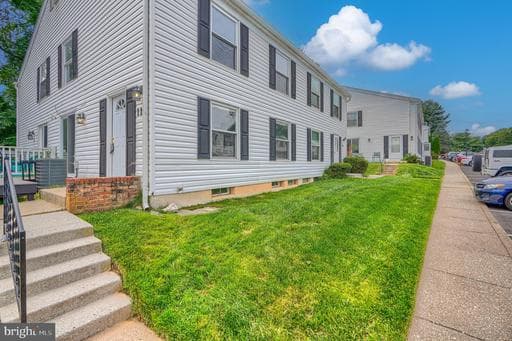 11 DR #B REISTERSTOWN MD 21136