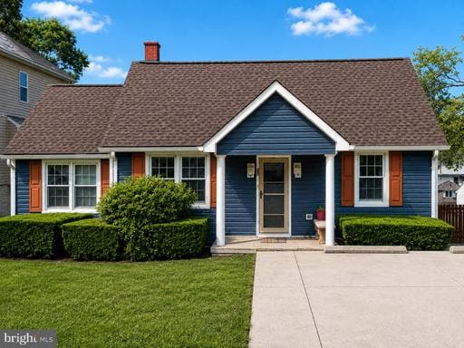 9209 bryant LAUREL MD 20723