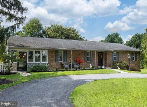 4356 Linthicum Rd, Dayton, MD 21036-1007, United States