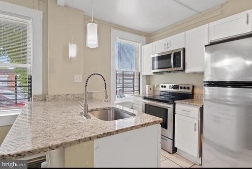 123 N EAST AVE, BALTIMORE, MD, 21224