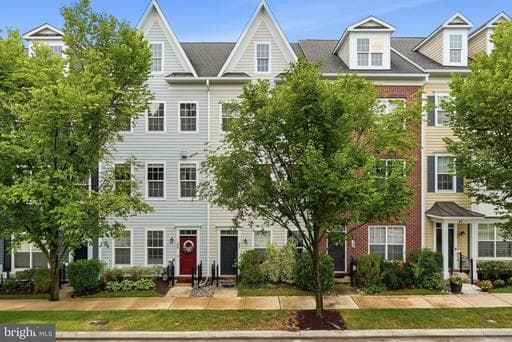37 Meridian Ln, Towson, MD 21286-5208, United States